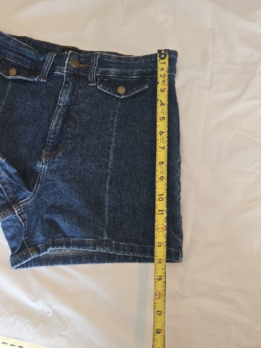 Lee High-Waist Denim Shorts in Dark Blue Size 12 Medium - Picture 8 of 11
